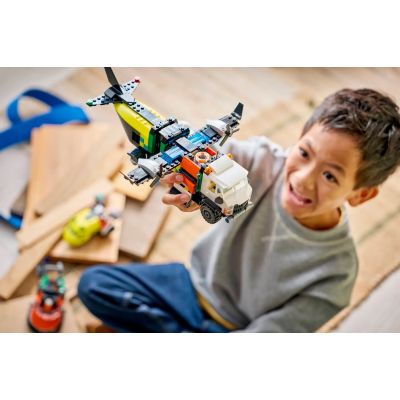 22. LEGO City 60505 Plane, Service Truck and Hovercraft