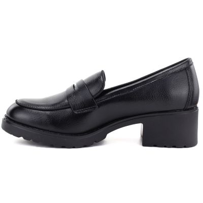 3. Women's black high-heeled moccasins Potocki SZ12870