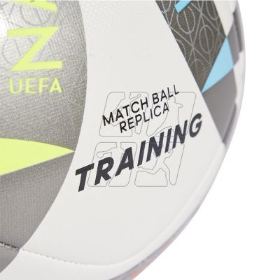 5. Football adidas UEFA NL Training IX4102