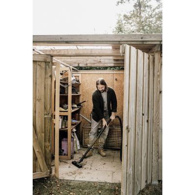 9. Universal Vacuum Cleaner KARCHER WD 5 V-25/5/22