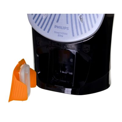 13. PHILIPS DST 7511/80 iron