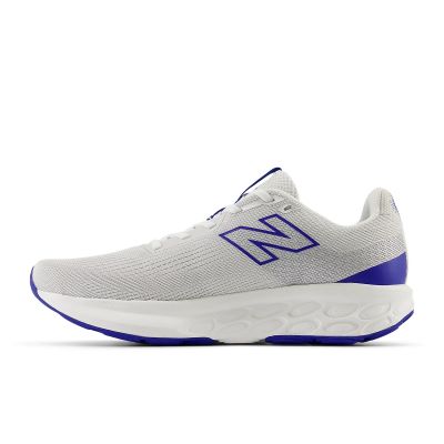 4. New Balance M M520LG9 running shoes