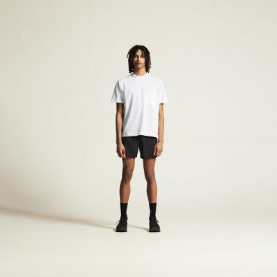 3. Men's CORE ESSENCE SHORTS 2 M