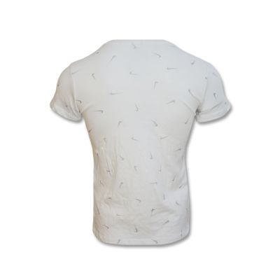 2. Nike Girls Swooshfetti T-shirt - AR4990-100