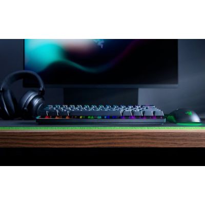 3. Razer Huntsman Mini Keyboard Gaming USB QWERTY American International White