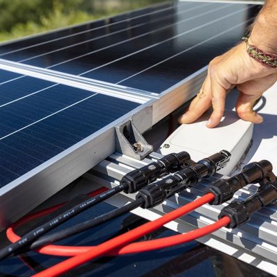 8. QOLTEC SOLAR TOOL KIT COMPATIBLE WITH MC4 CONNECTORS | CRIMPING TOOL + AUTOMATIC INSULATION STRIPPER
