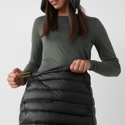 6. Fjällräven Expedition Pack Down Skirt Black women's trekking skirt (F86367-550)