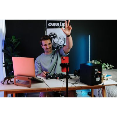 14. Hercules 4781119 DJ Software Controller