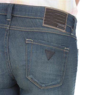 5. Guess Starlet W23A31D0K61-AGRU