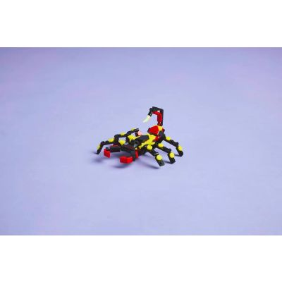 2. LEGO Creator 3in1 31159 - Wild Animals: Amazing Spider