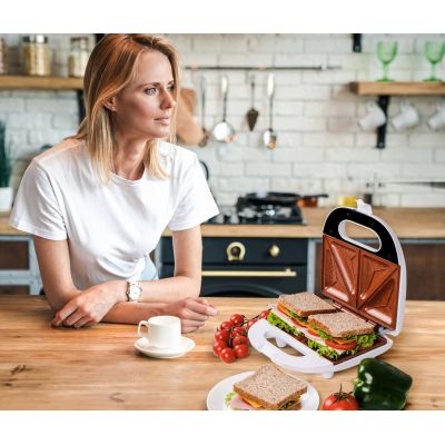 14. ELDOM SANDWICH MAKER ST11B RUDDY 750 W WHITE CERAMIC PLATES