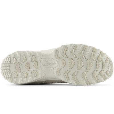4. New Balance sports shoes ML610TML