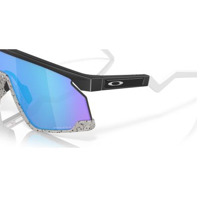 6. Oakley Bxtr Sunglasses Shield Wrap