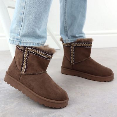 13. Women's brown suede snow boots Potocki 06303