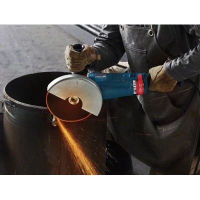 8. ANGLE GRINDER FI 230 2400W 06018C3300 BOSCH