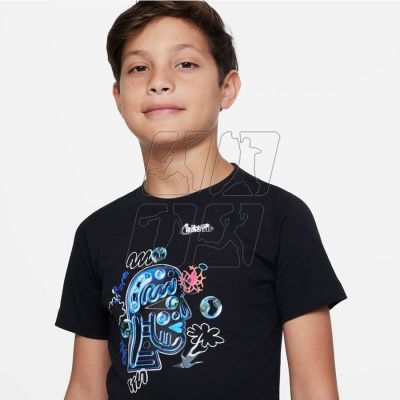 5. Nike Sportswear Jr DX9526-010 T-shirt