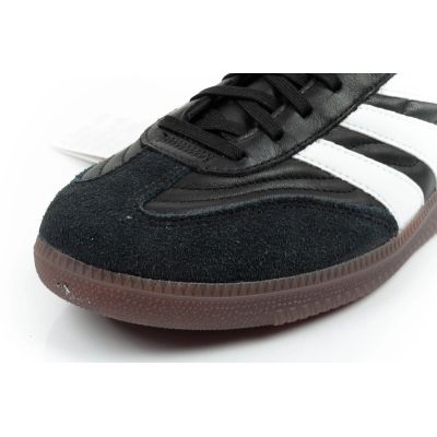 6. Adidas Predator Freestyle indoor sports shoes football shoes