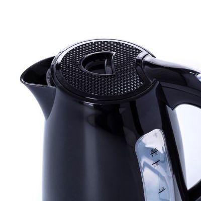 2. Adler CR 1255b Electric Kettle (2000 W, 1.7 l; black)