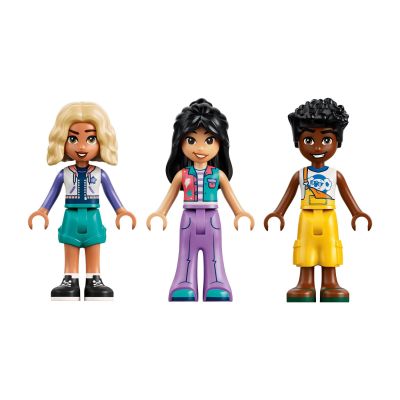 19. LEGO Friends 42700 - Candy and Cupcake Ferris Wheel