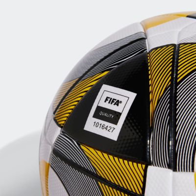 4. adidas Kings League LGE JI8974 Ball