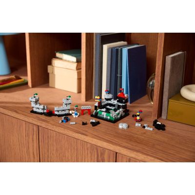 6. LEGO Other 40775 - Knight's Mini Castle