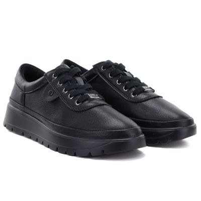 8. Comfortable black women's leather shoes Vinceza 79367