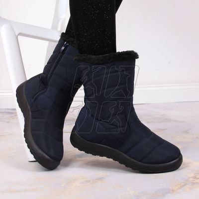 4. Insulated snow boots NEWS W EVE378C