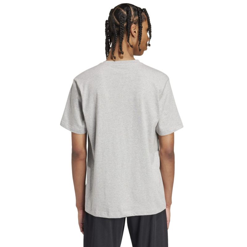 13. adidas Modern Essentials Graphic T-shirt M IW2648