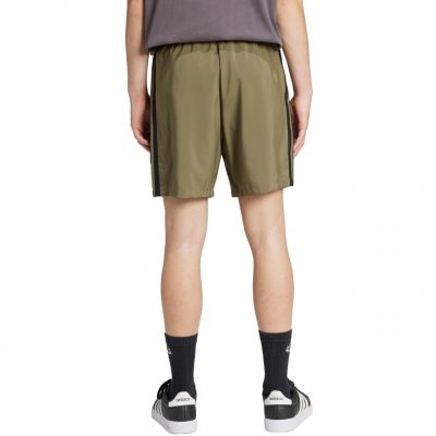 3. adidas Essentials 3-Stripes Chelsea Shorts M JW1901