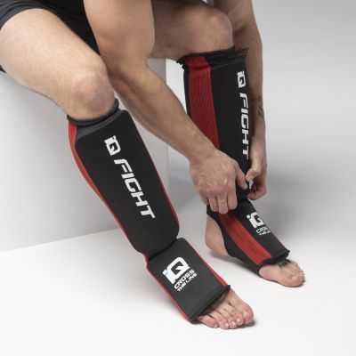 8. Iq Amparo M 92800350292 shin guards