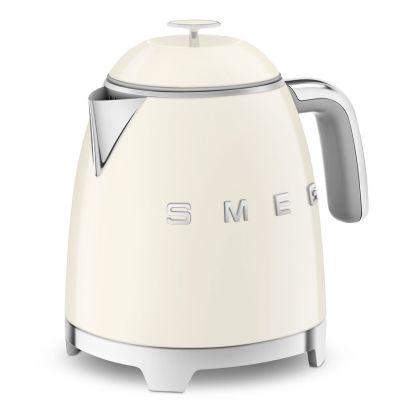 3. SMEG KLF05CREU mini 0.8L creme kettle