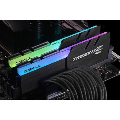 3. G.SKILL TridentZ RGB F4-3600C18D-16GTZRX Memory Kit (DDR4; 2 x 8 GB; 3600 MHz; CL18)