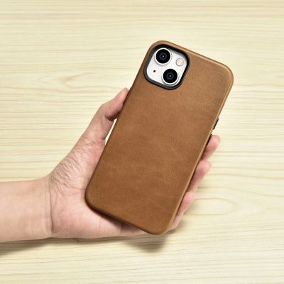 11. iCarer Oil Wax Premium Leather Case iPhone 14 Plus Magnetic Leather Case with MagSafe Brown (WMI14220703-TN)