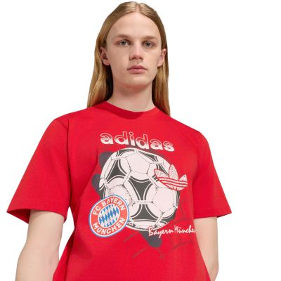 4. adidas FC Bayern Munich Seasonal Graphic Men's T-Shirt Red KG2586