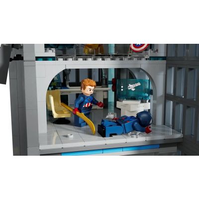 8. LEGO Super Heroes 76269 Avengers Tower