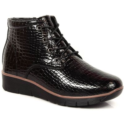 14. Black Insulated Patent Leather Wedge Ankle Boots Filippo