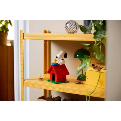 12. LEGO Ideas 21368 - Peanuts: Snoopy's Bud