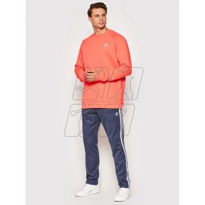 4. adidas Originals Essential Crew M HE9424 sweatshirt