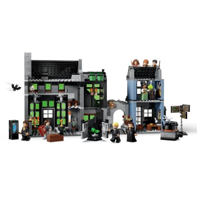 13. LEGO Harry Potter 76471 - Knockturn Alley Magic Shops