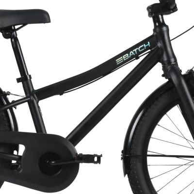 5. Batch Alu 20” matte black bike (B374355W)