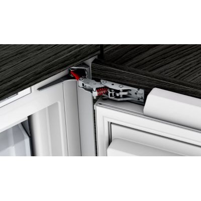 5. SIEMENS GI11VADE0 built-in freezer