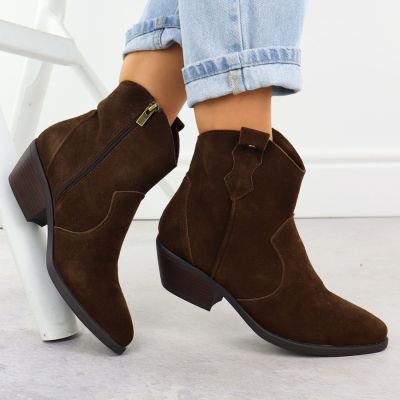 5. Brown women’s leather cowboy ankle boots Big Star SS274463