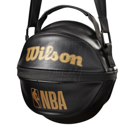 2. Wilson NBA 3in1 Basketball Carry Bag WZ6013001