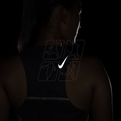6. Nike Dri-FIT ADV Run Division W DM7558-010 T-shirt