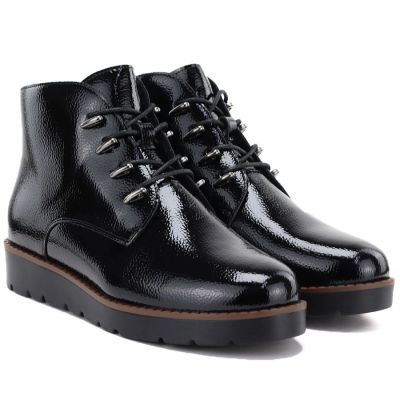 4. Women's black patent leather wedge ankle boots Potocki Z25-JE19360