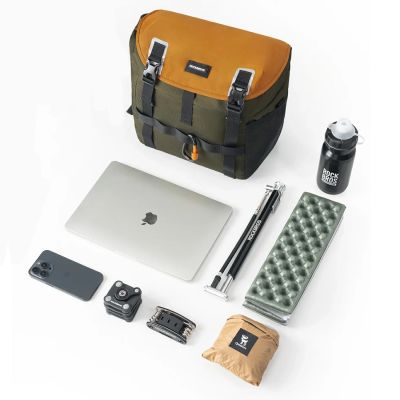 2. Rockbros W019 Handlebar Bike Bag 13.5-24L - Green-Orange