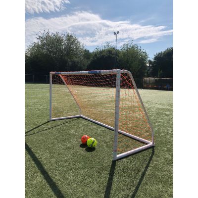 2. Yakima Sport Portable Soccer Goal 100686