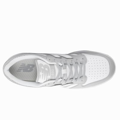 2. New Balance unisex sports shoes BB480LGE
