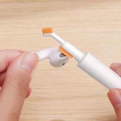 11. Baseus headphone cleaning brush white (NGBS000002)