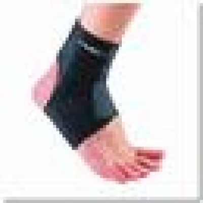 6. HMS BR163 Neoprene Belt